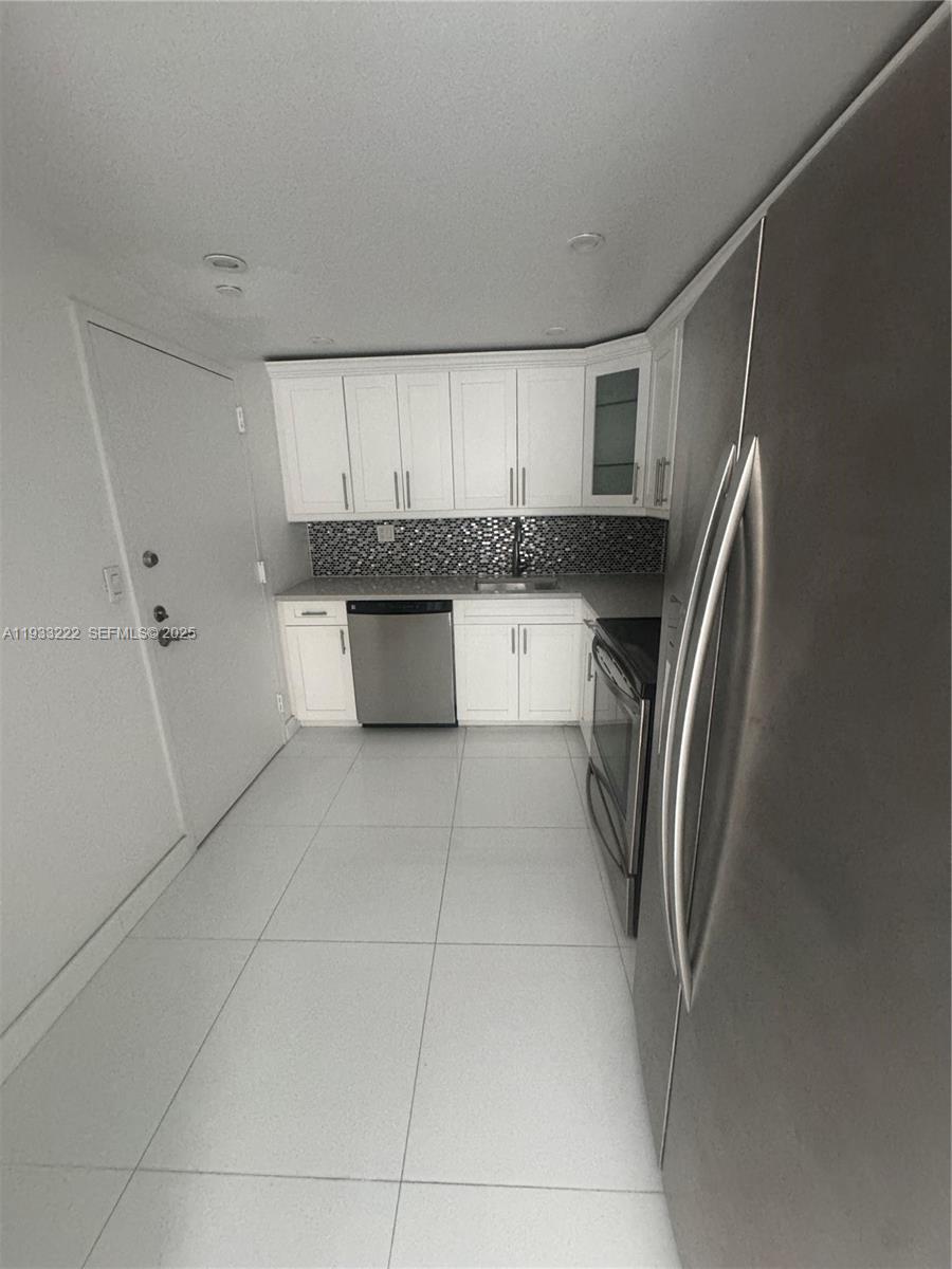 GABLES PLAZA CONDO - Residential