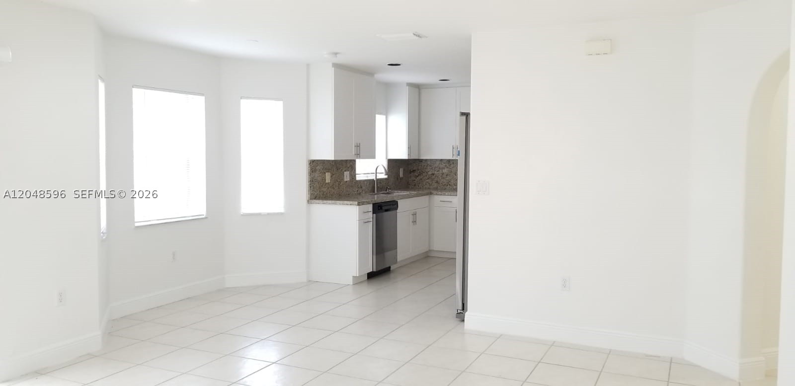 SAWGRASS PRESERVE - Residential Lease
