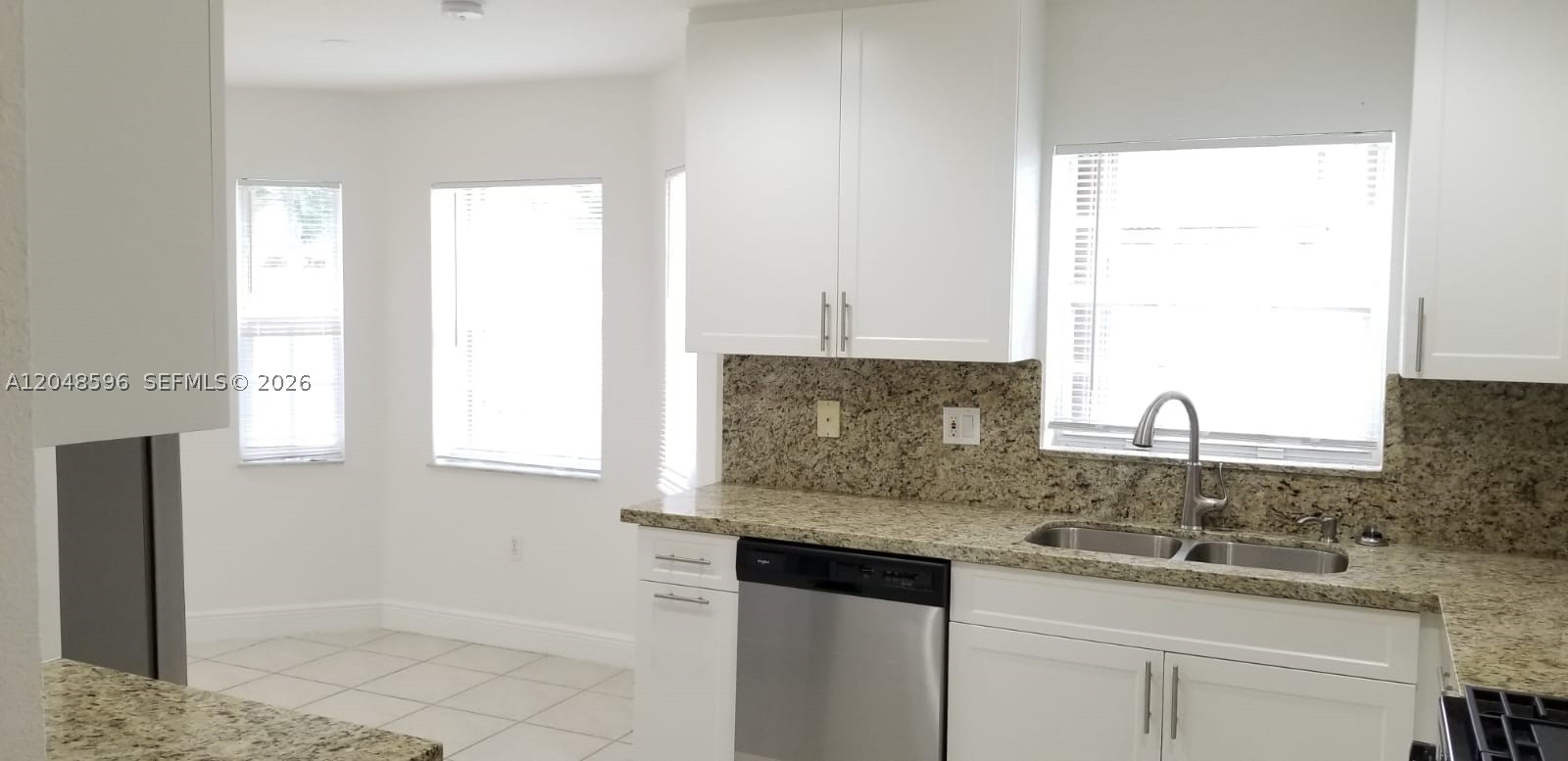SAWGRASS PRESERVE - Residential Lease