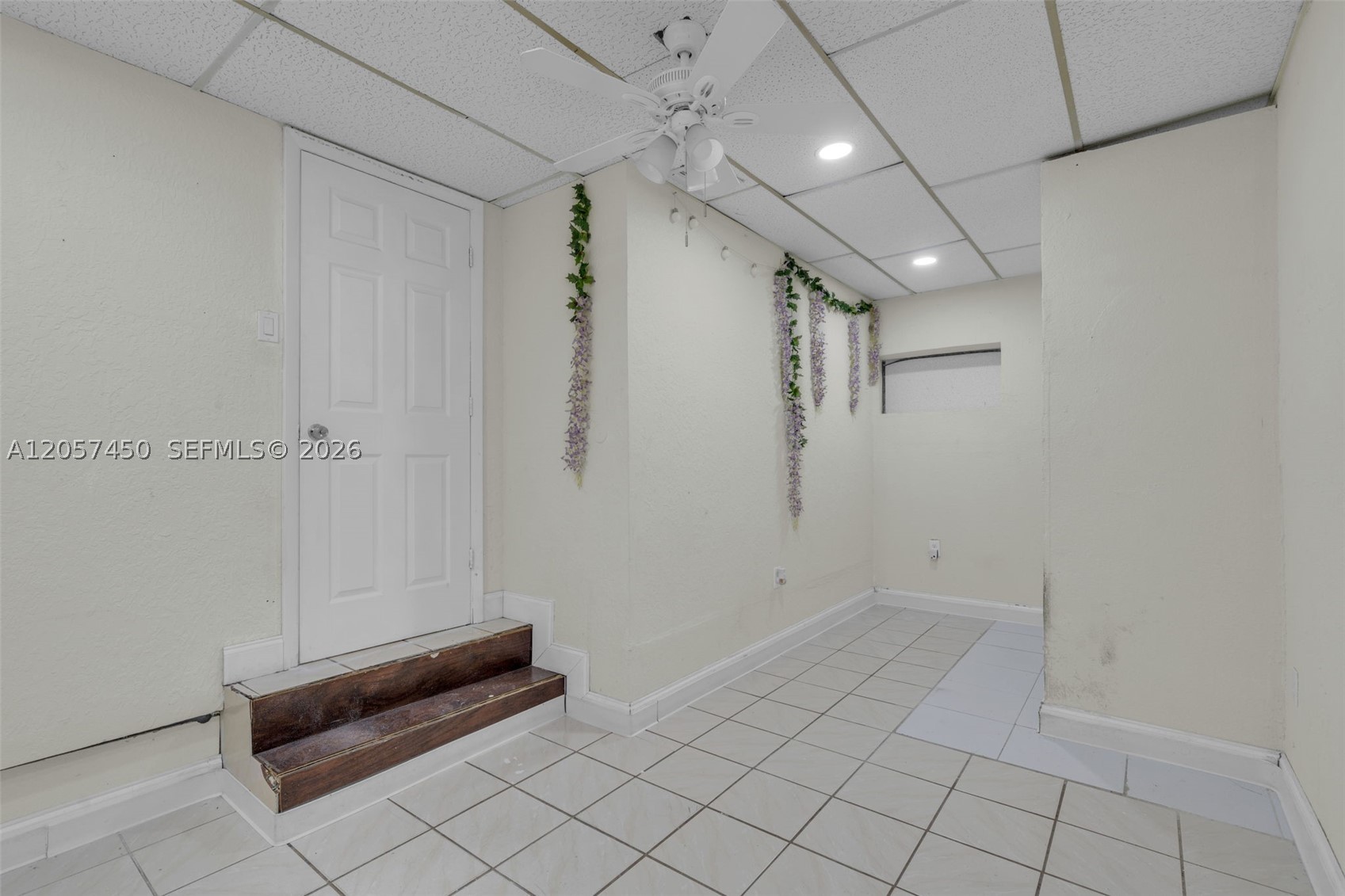 LAUDERDALE MANORS ADD REV - Residential