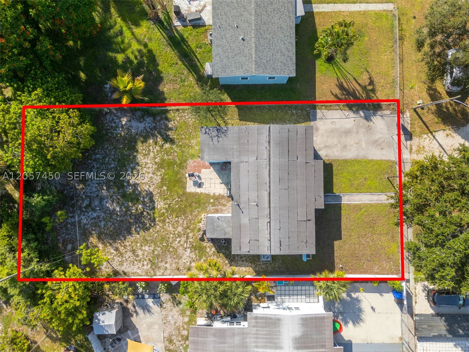 LAUDERDALE MANORS ADD REV - Residential