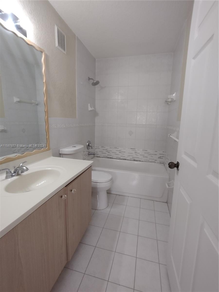 MARQUIS VILLA-II CONDO - Residential Lease