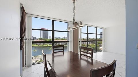 200 LESLIE CONDO - Residential