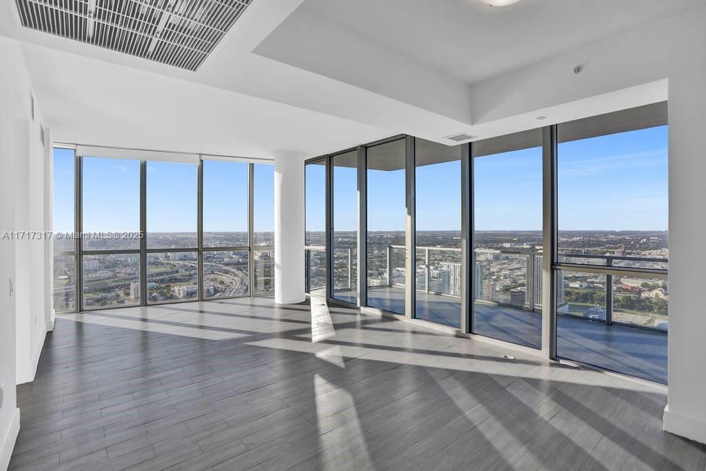 MARQUIS CONDO - Residential Lease