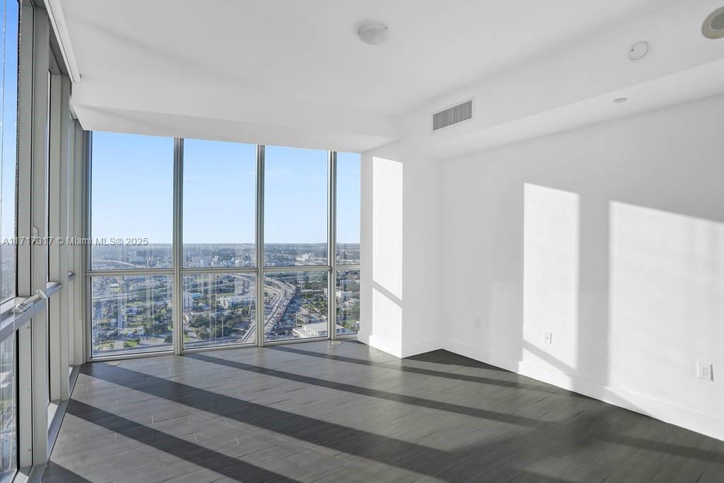 MARQUIS CONDO - Residential Lease