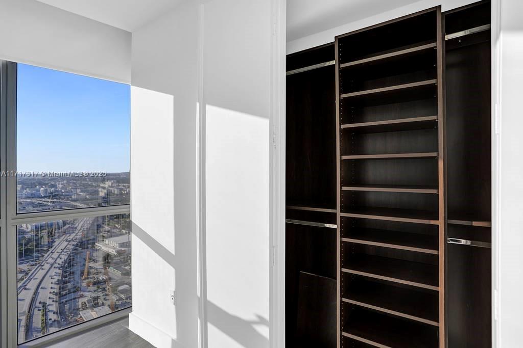 MARQUIS CONDO - Residential Lease