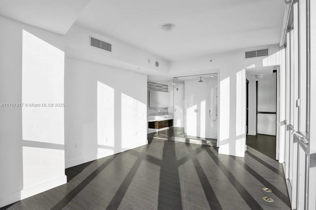 MARQUIS CONDO - Residential Lease