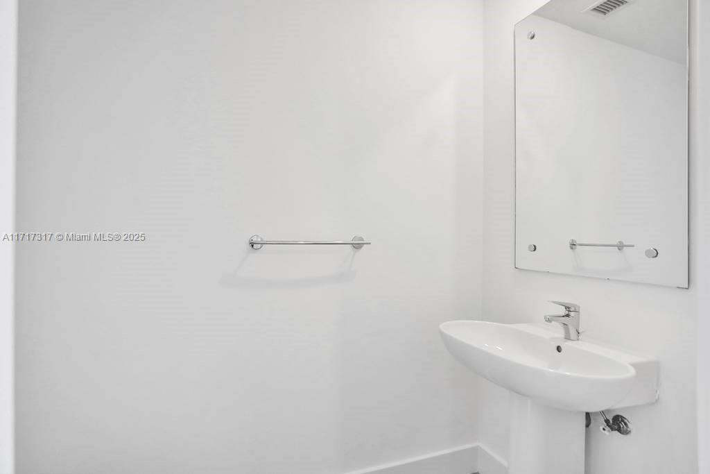 MARQUIS CONDO - Residential Lease