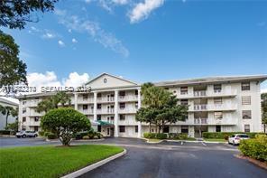 CONDO 22 OF WHITEHALL CON - Residential