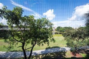 CONDO 22 OF WHITEHALL CON - Residential
