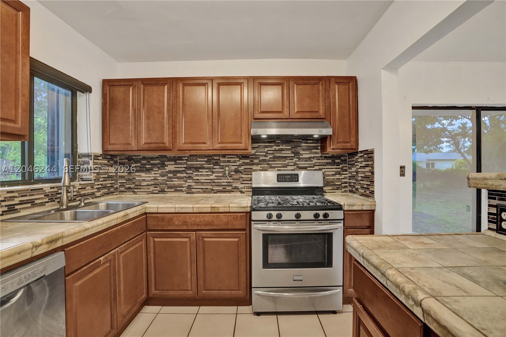 FAIRWAY ESTATES SEC TWO - Residential