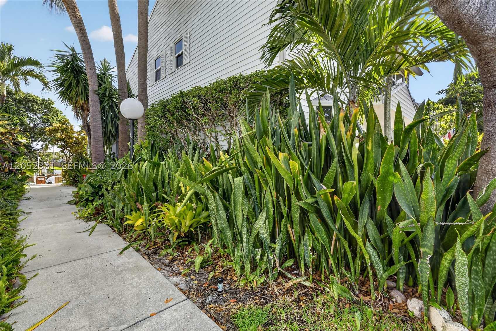 SUN HARBOUR - Residential