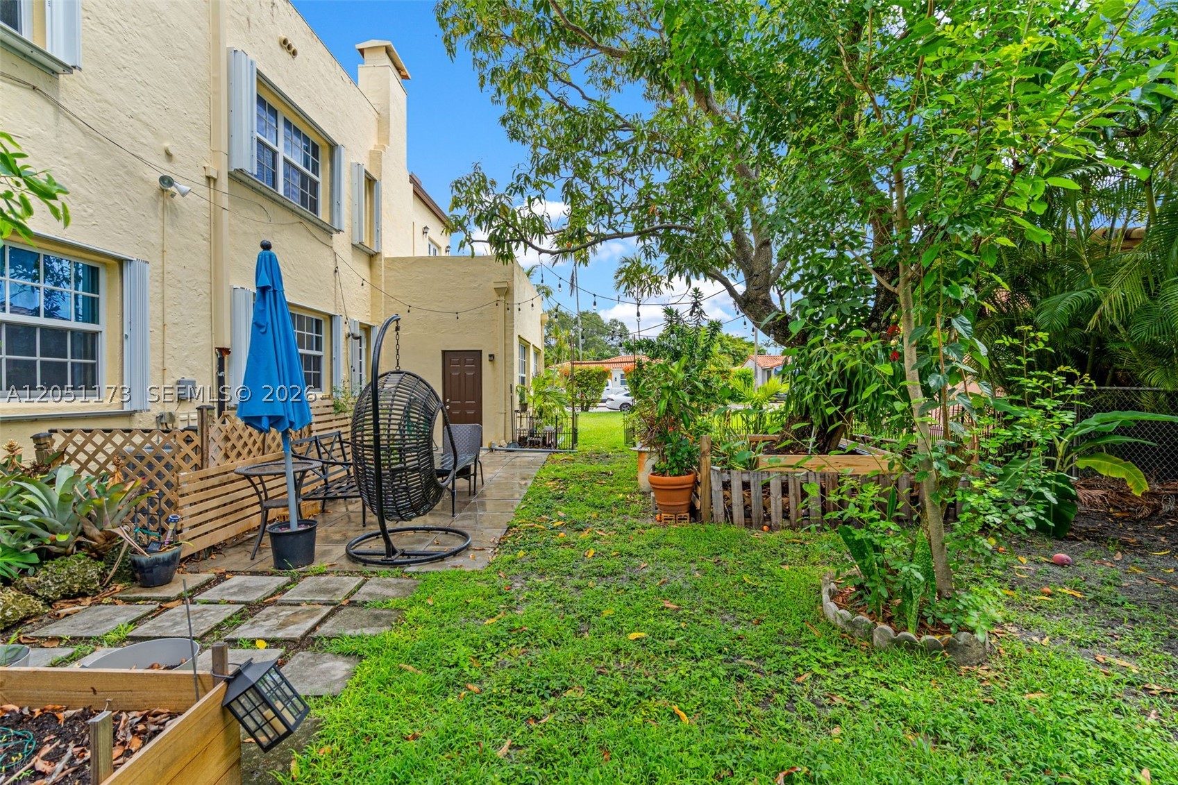 CORAL GABLES FLAGLER STRE - Residential Lease