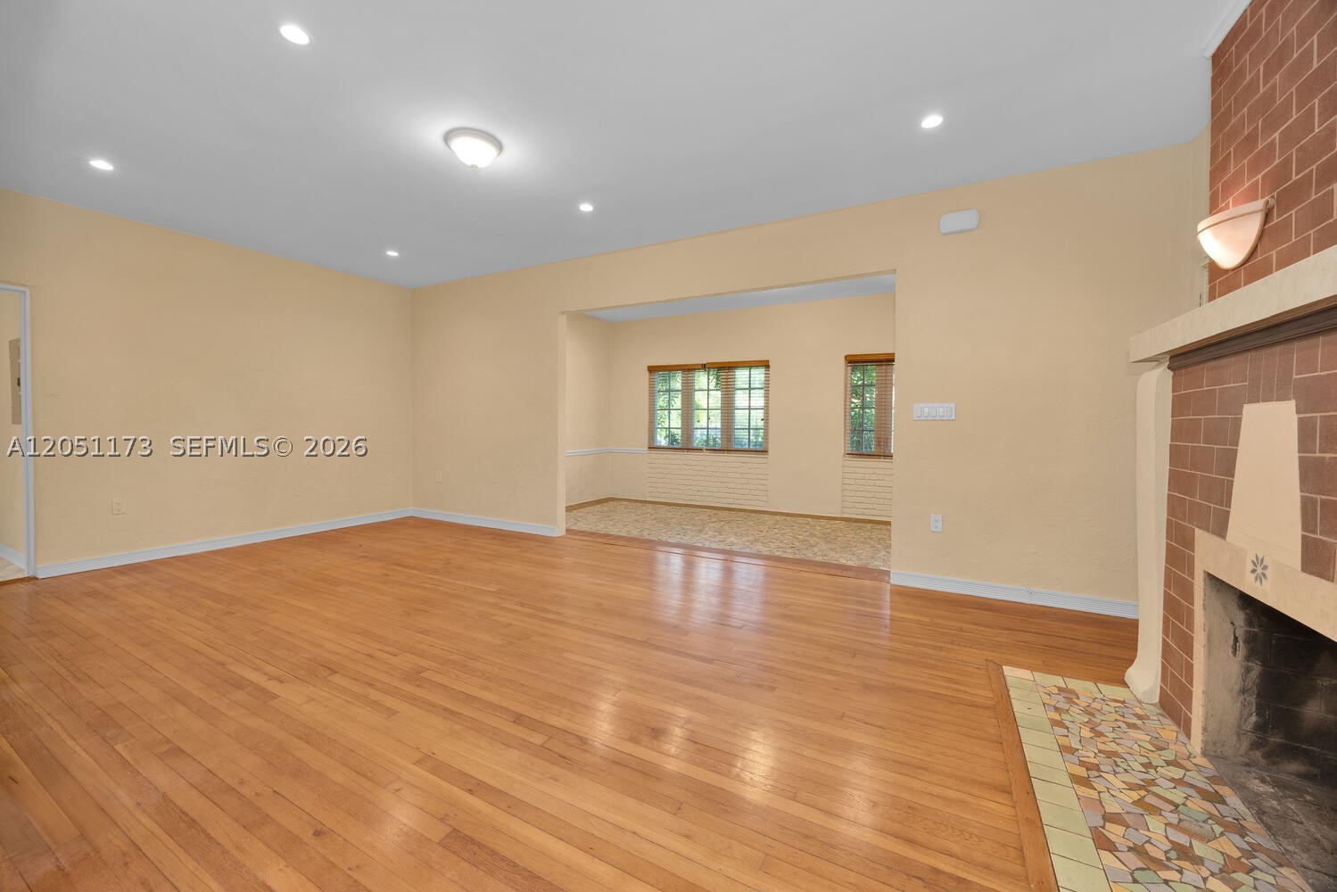 CORAL GABLES FLAGLER STRE - Residential Lease