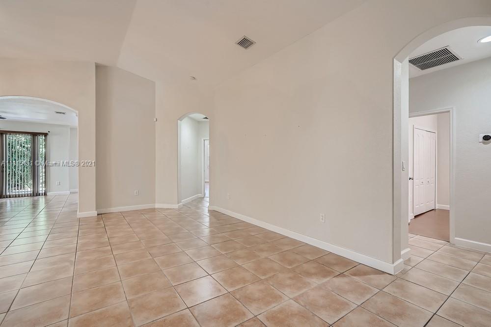GRAND LAKES PHASE III - Residential