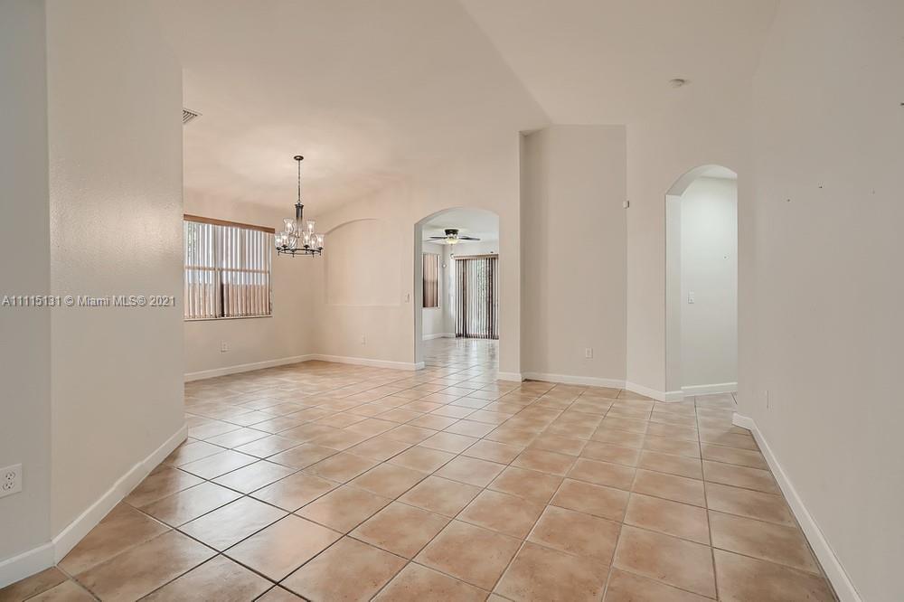 GRAND LAKES PHASE III - Residential