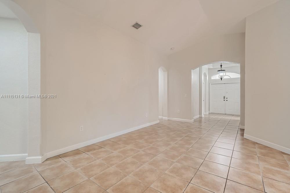 GRAND LAKES PHASE III - Residential