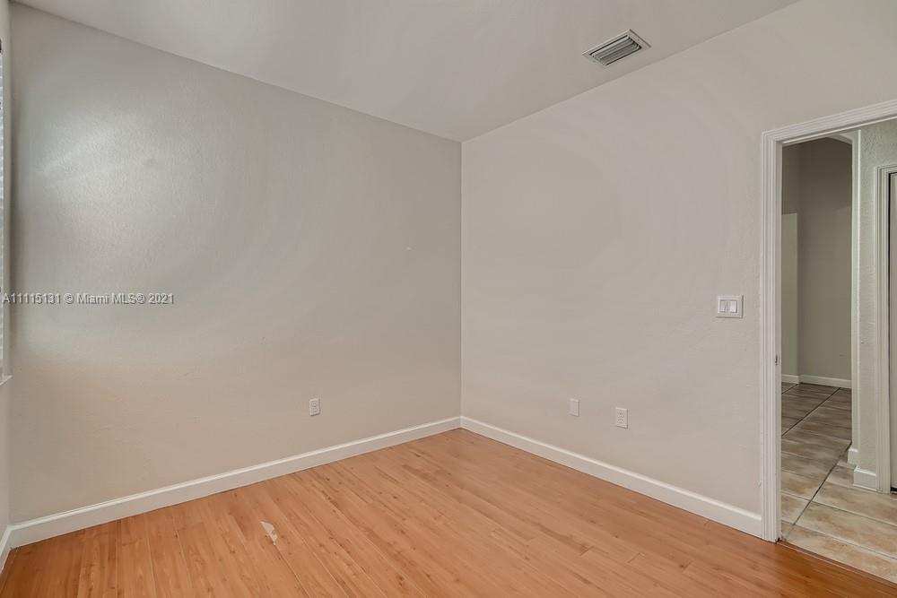 GRAND LAKES PHASE III - Residential