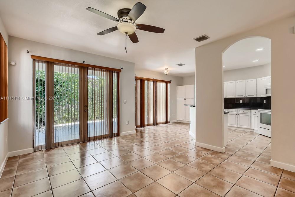 GRAND LAKES PHASE III - Residential