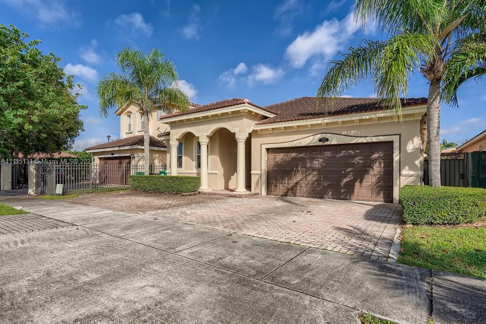 GRAND LAKES PHASE III - Residential
