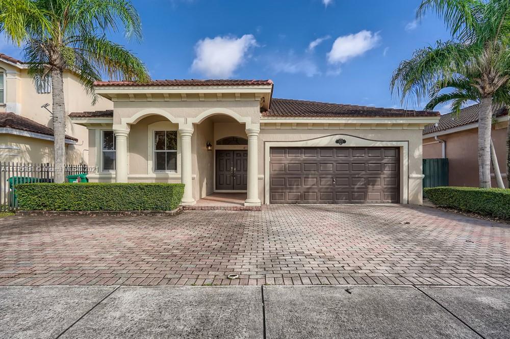 GRAND LAKES PHASE III - Residential