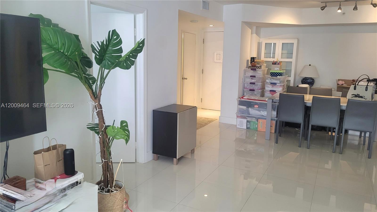 COURVOISIER COURTS CONDO - Residential
