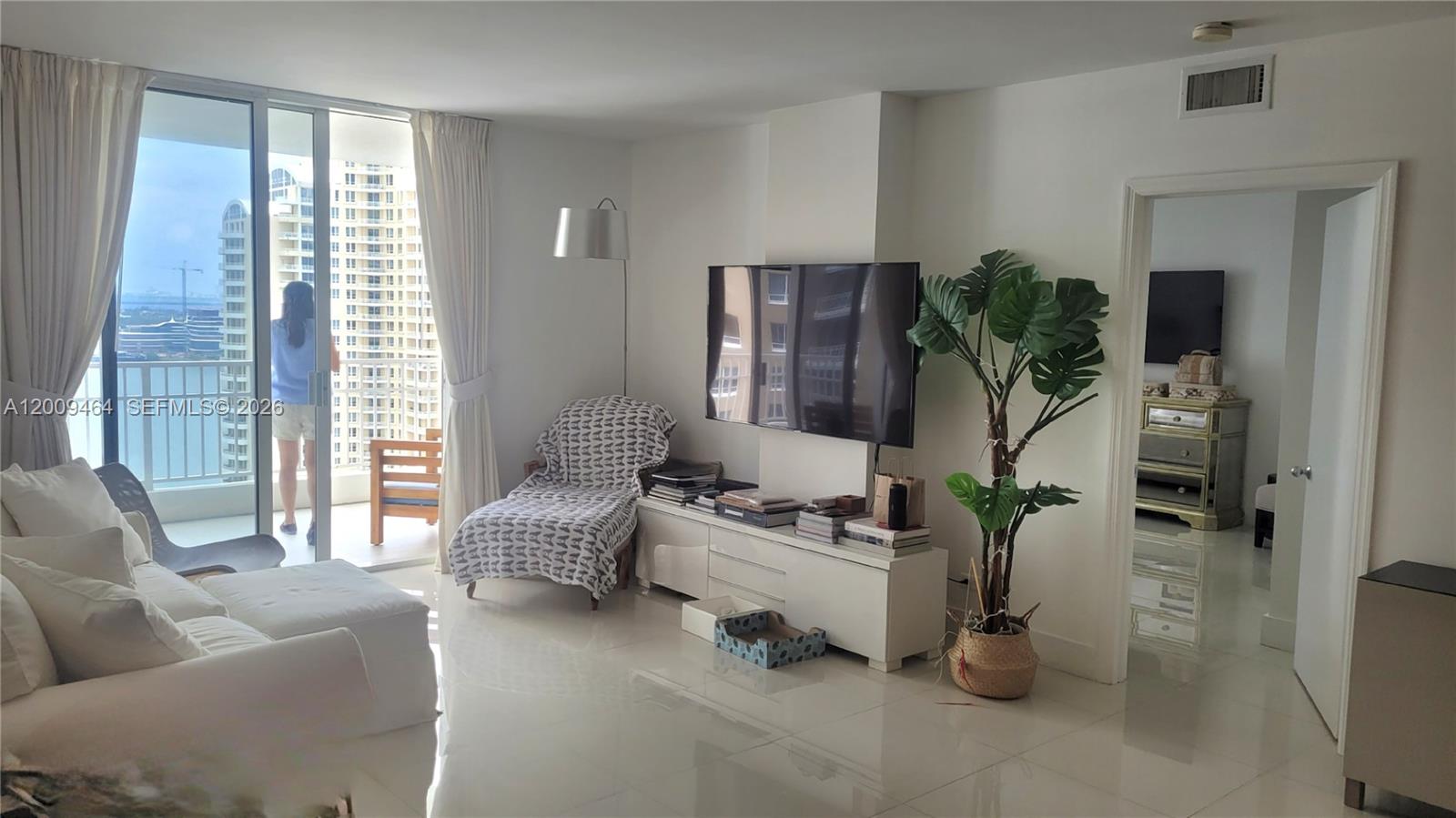 COURVOISIER COURTS CONDO - Residential