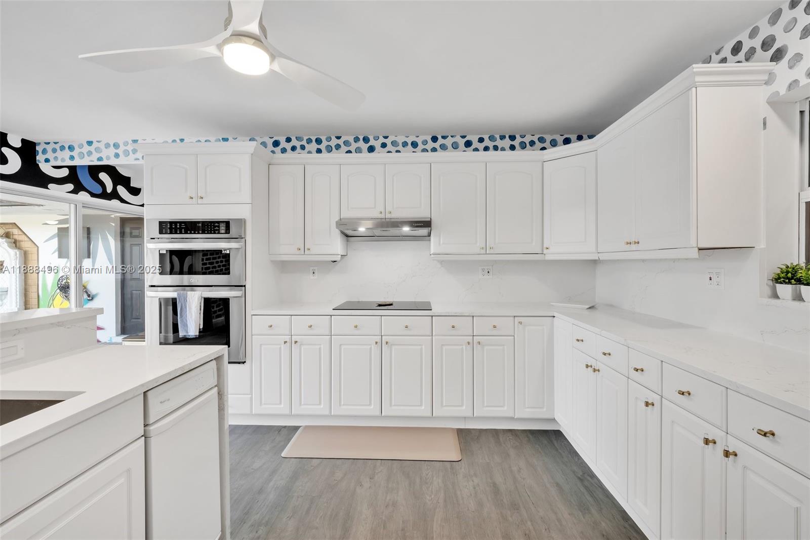 CORAL RIDGE ISLES - Residential
