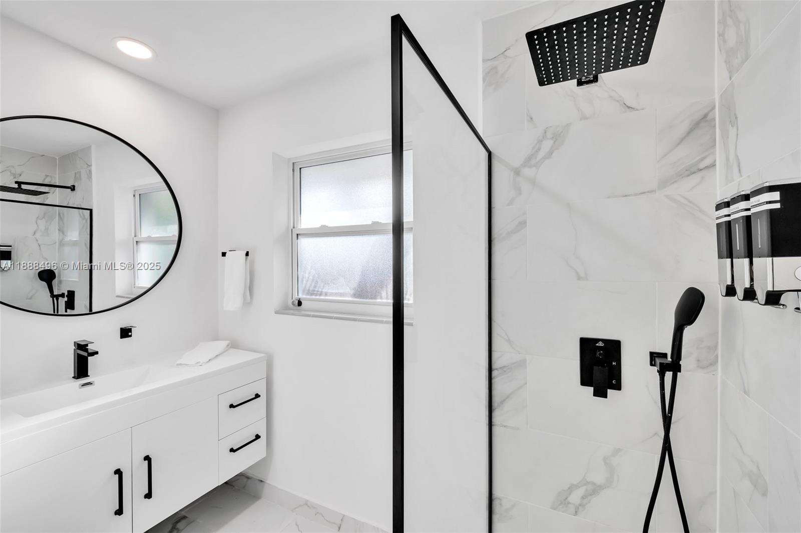 CORAL RIDGE ISLES - Residential