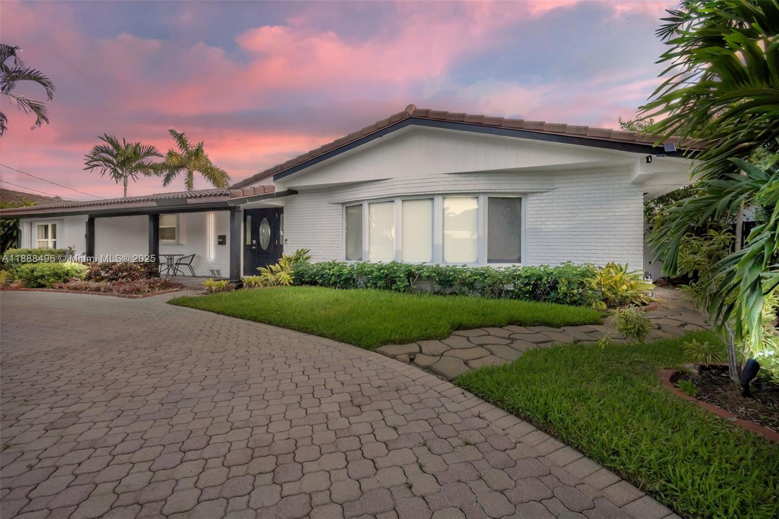 CORAL RIDGE ISLES - Residential