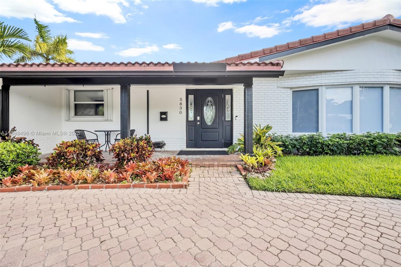 CORAL RIDGE ISLES - Residential