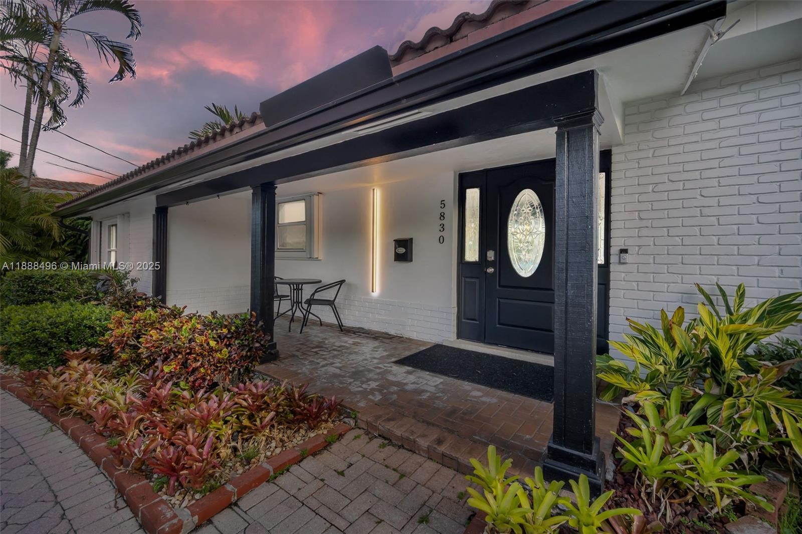 CORAL RIDGE ISLES - Residential