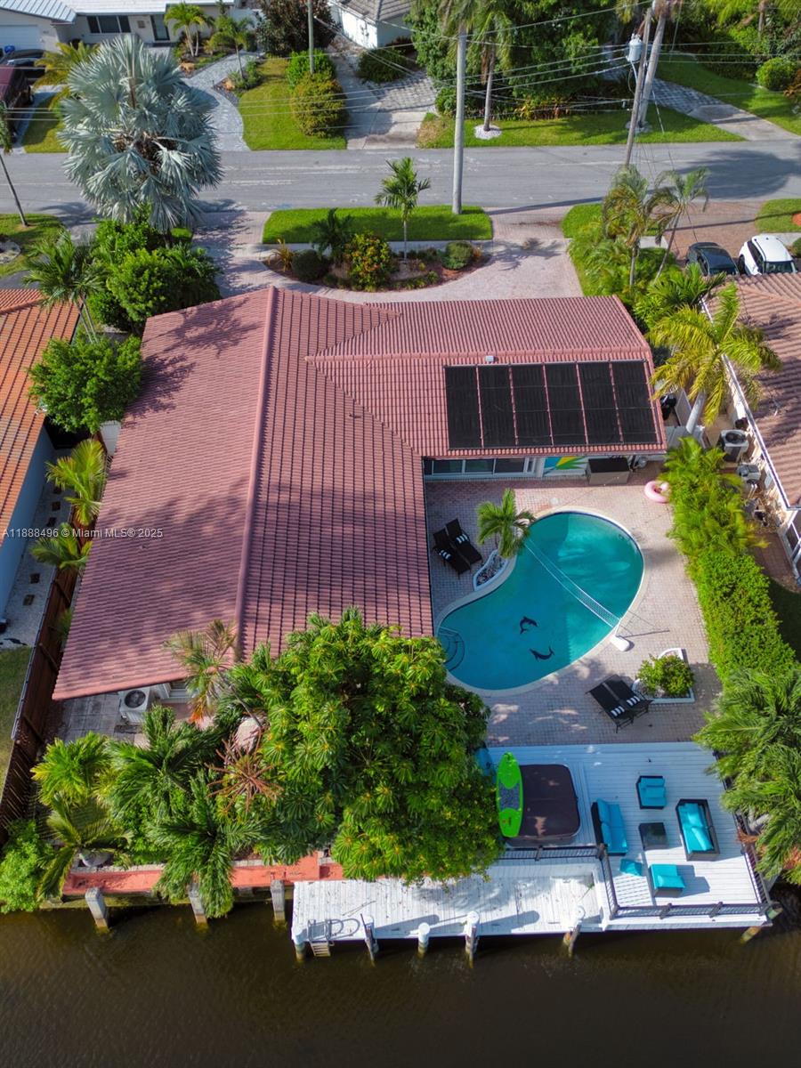 CORAL RIDGE ISLES - Residential
