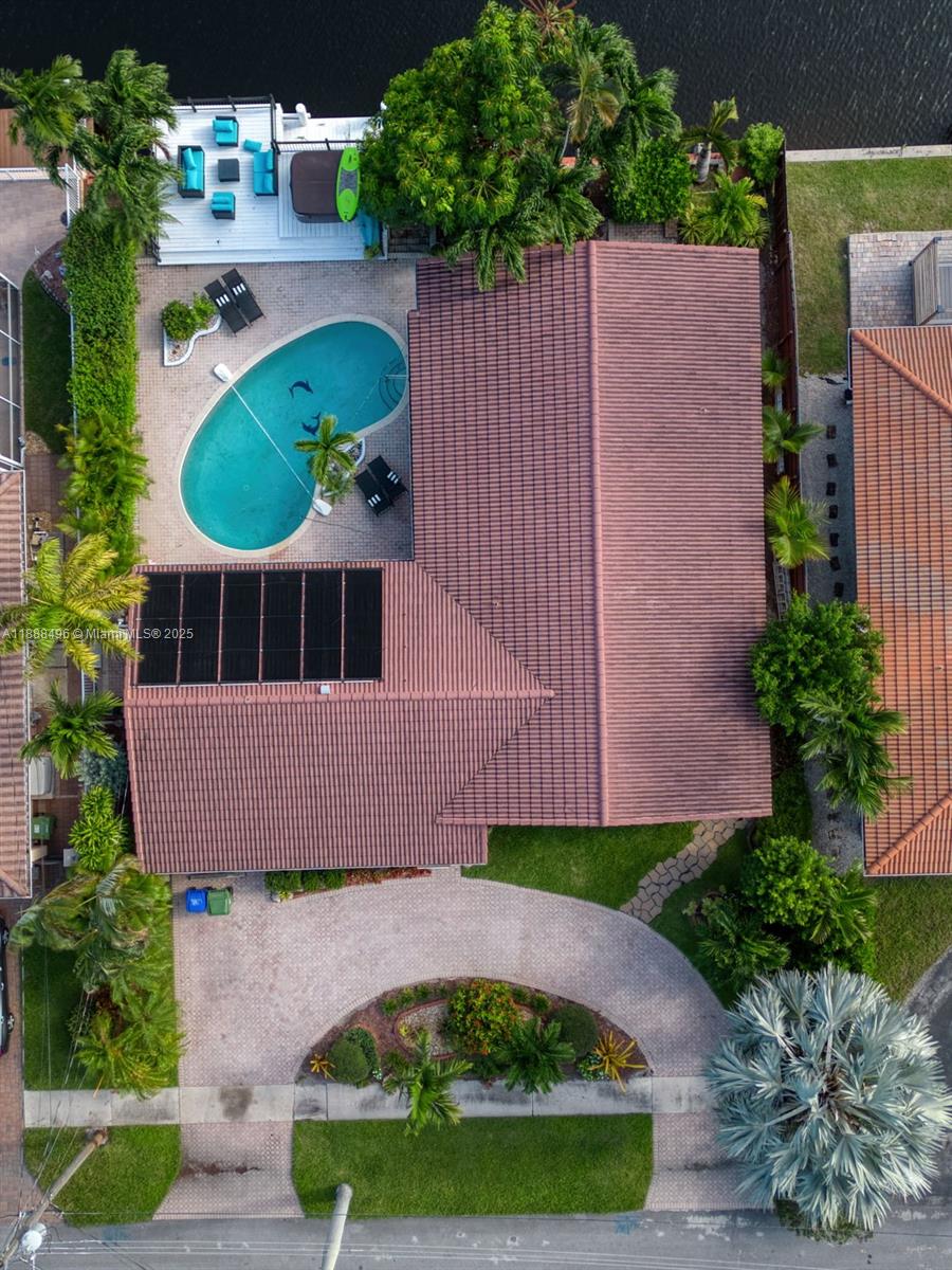 CORAL RIDGE ISLES - Residential