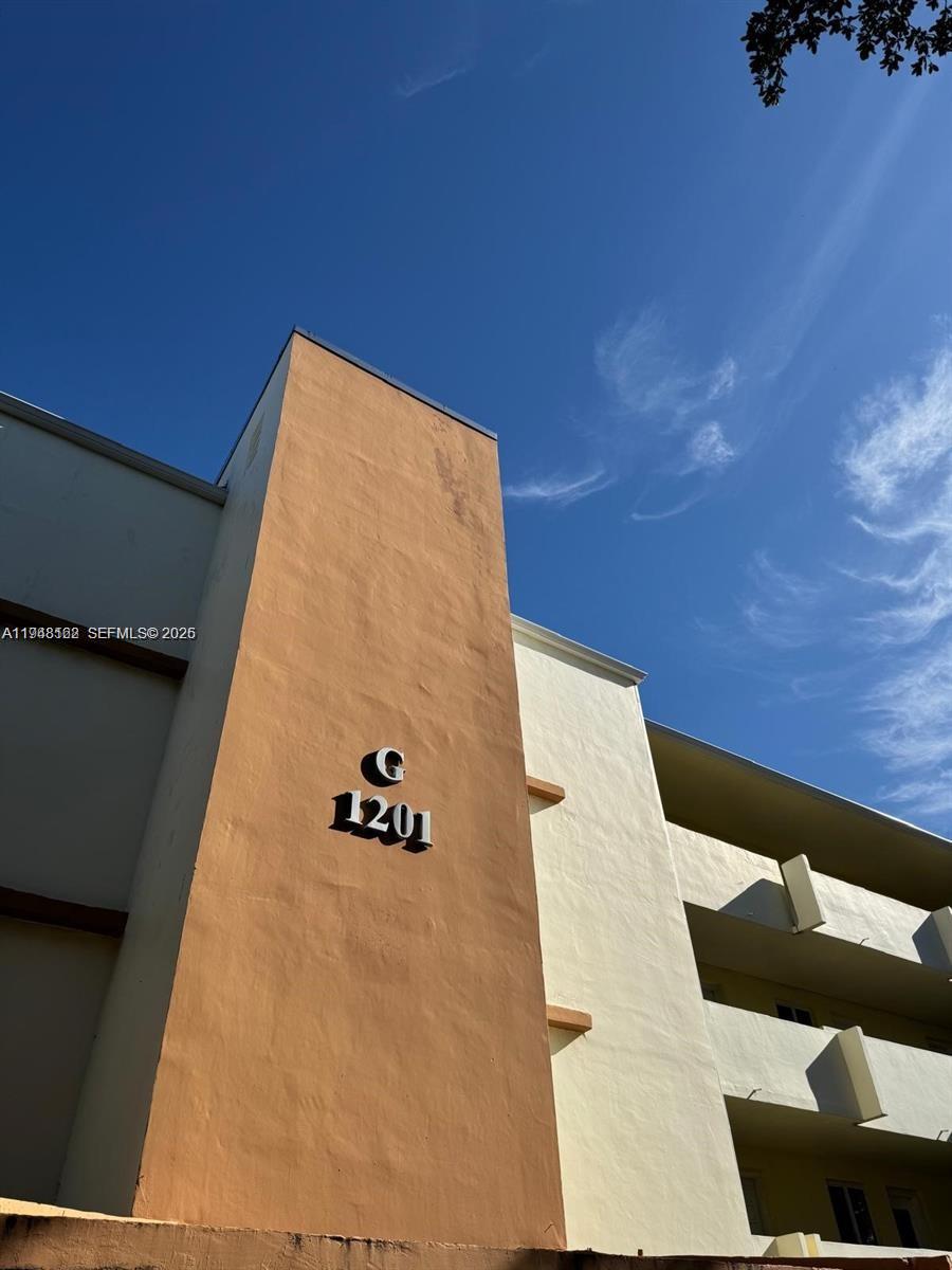 Excellent opportunity for both investors and future owner-occupants! This tenant-occupied, income-producing apartment offers immediate cash flow from day one with a tenant currently paying $1,695/month under lease through 08/31/2026. The building has just completed its county recertification, providing peace of mind and minimizing near-term capital expenditure concerns. This is a low-maintenance property located in a highly desirable area close to shopping, dining, and major highways. Ideal for investors seeking stable income or end users planning future occupancy. Please do not use ShowAssist.