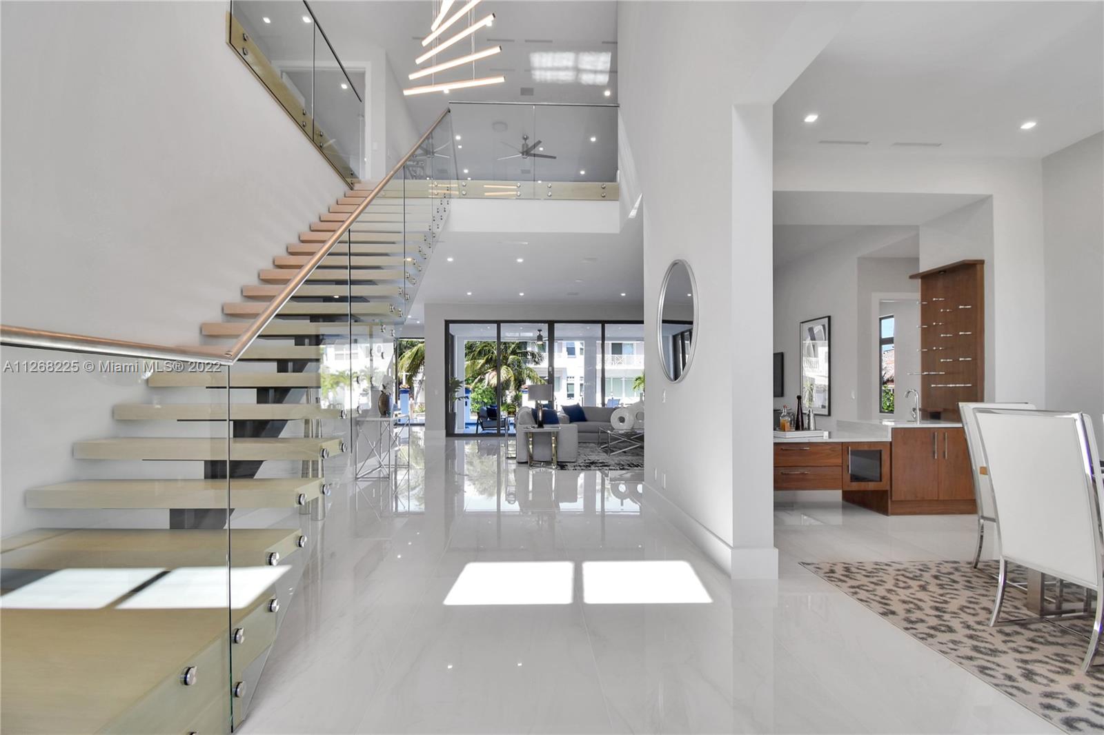 BOCA HARBOUR 4TH SEC - Residential