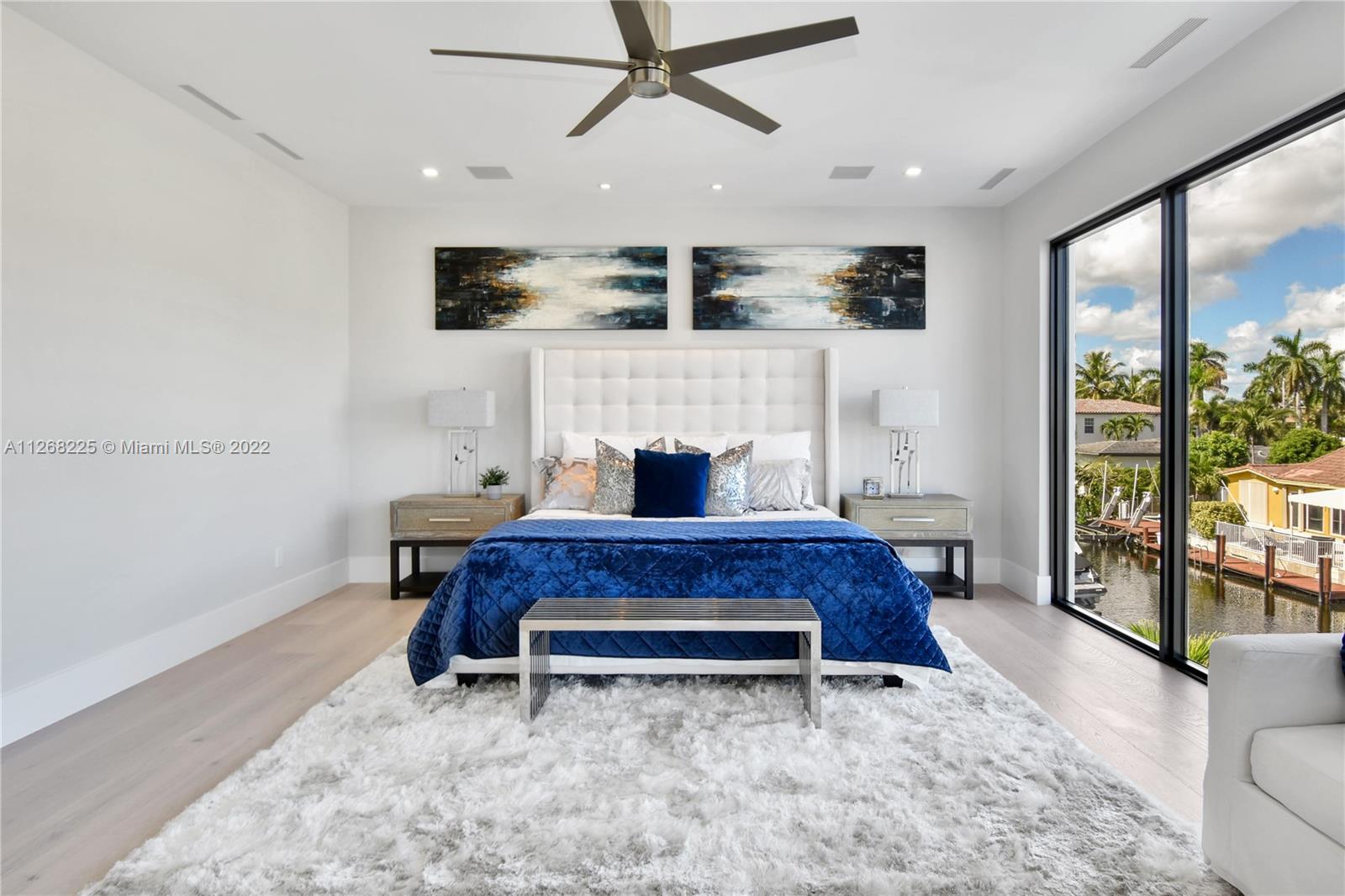 BOCA HARBOUR 4TH SEC - Residential