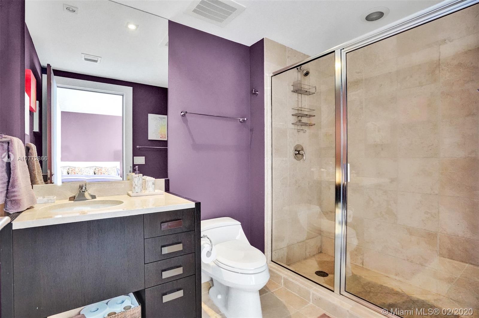 TRUMP ROYALE CONDO - Residential