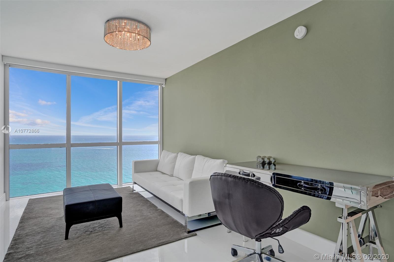 TRUMP ROYALE CONDO - Residential