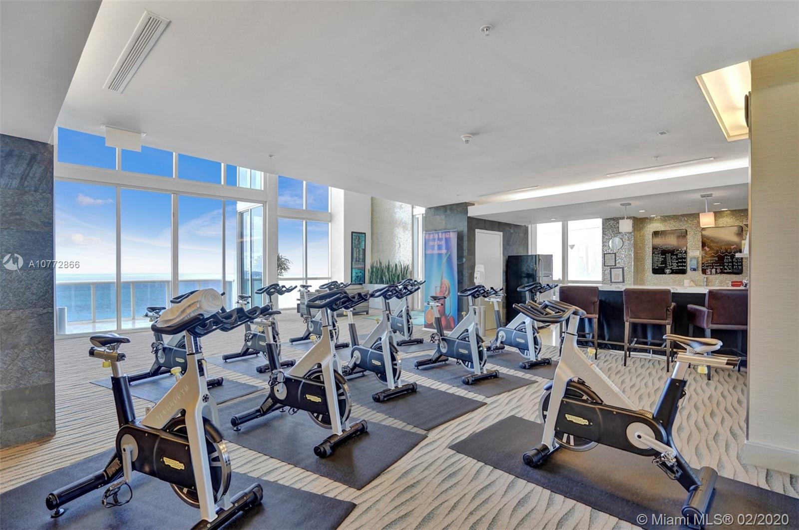 TRUMP ROYALE CONDO - Residential