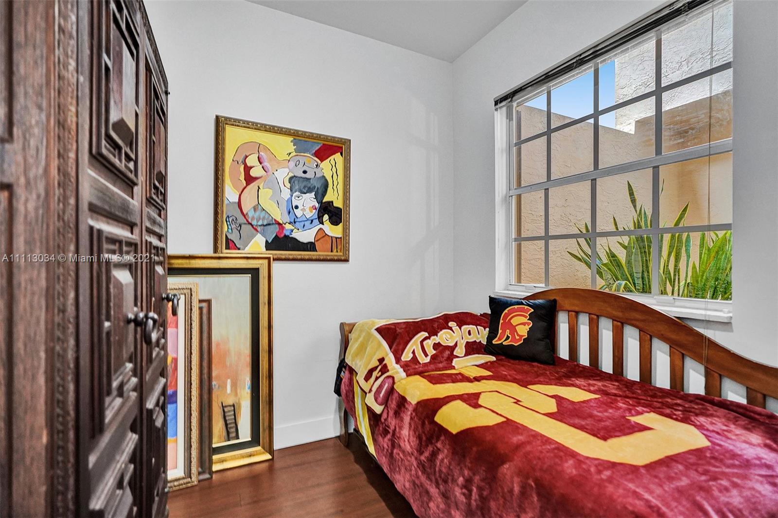 GOLDEN GATE ESTATES & MAR - Residential Lease