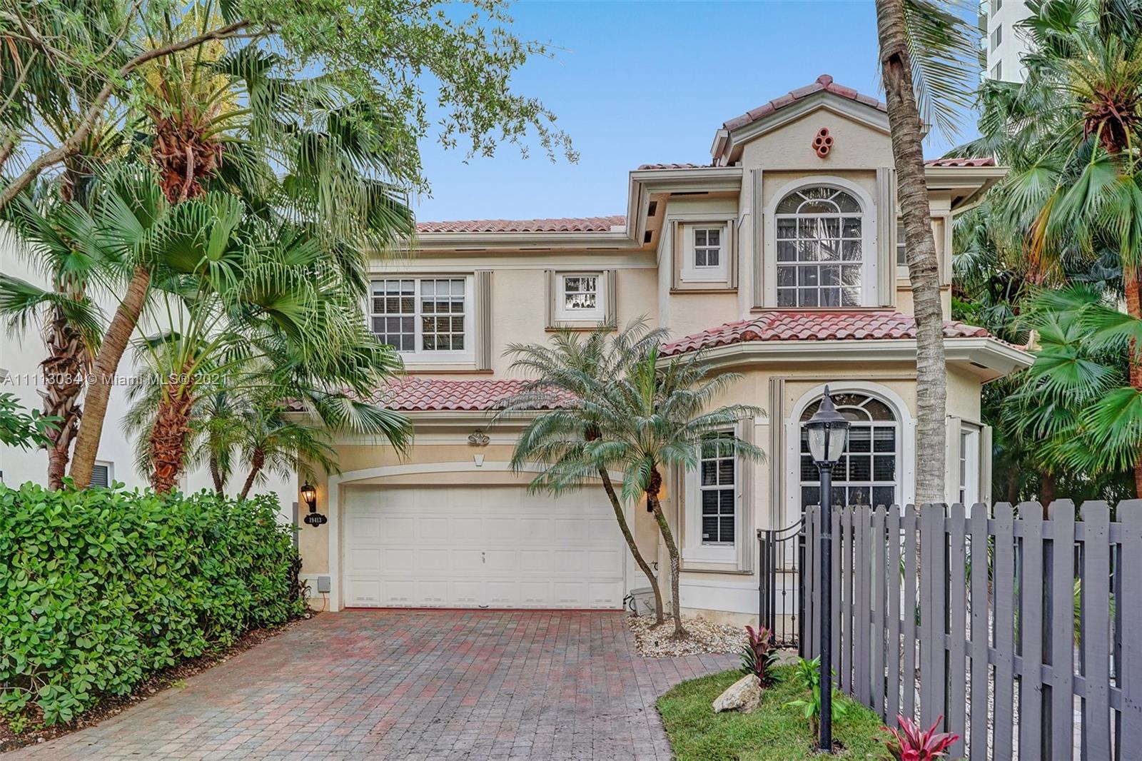 GOLDEN GATE ESTATES & MAR - Residential Lease