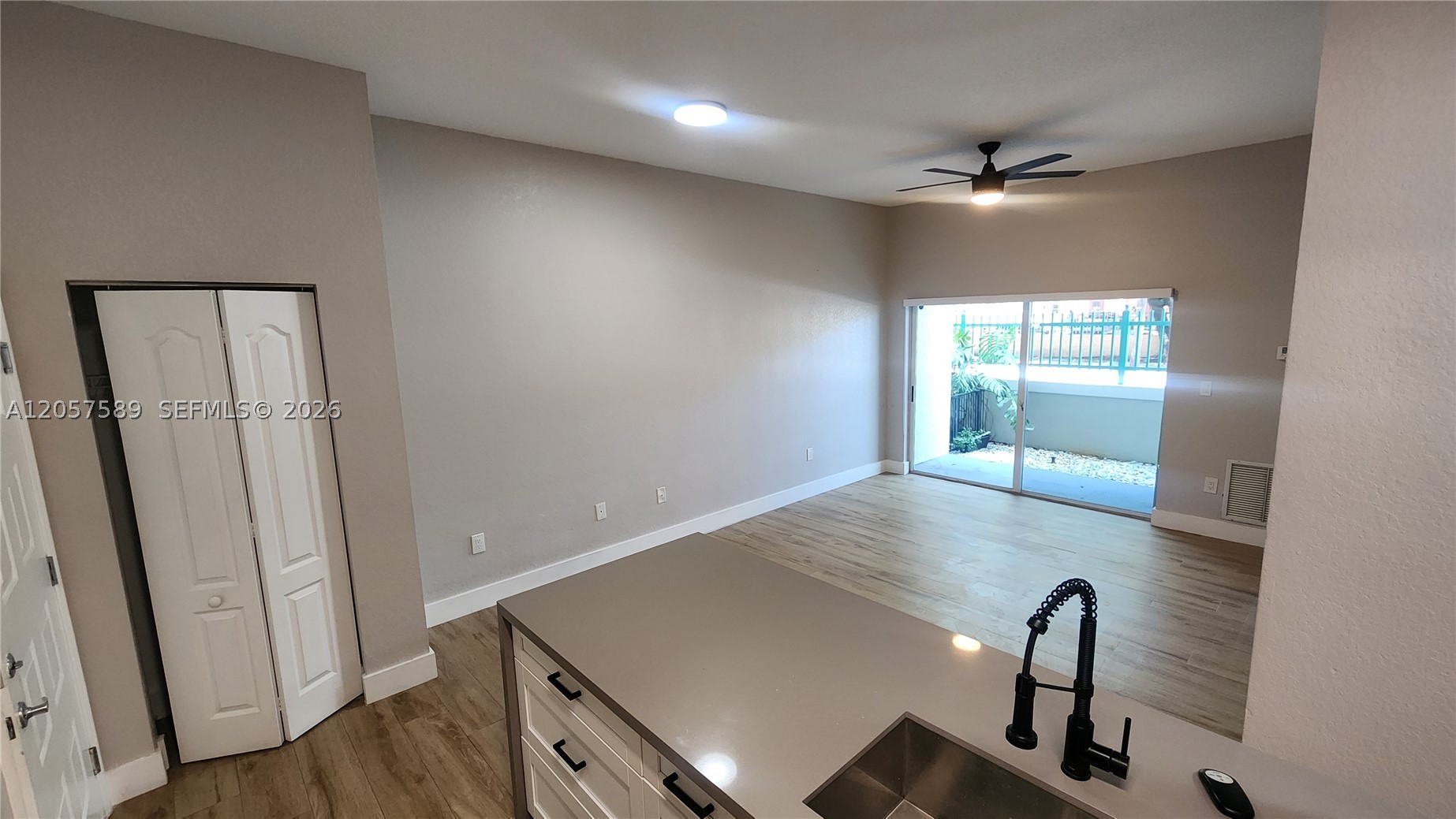 VALENCIA CONDO - Residential Lease