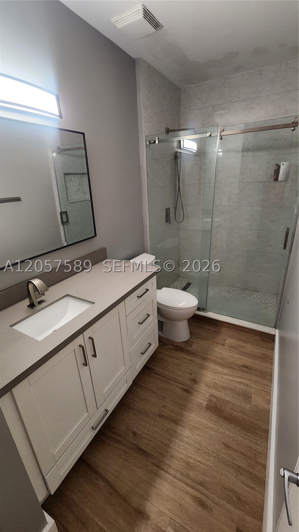 VALENCIA CONDO - Residential Lease
