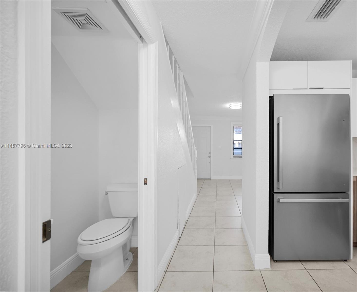 MILLER DREAM TOWNHOMES CO - Residential Lease