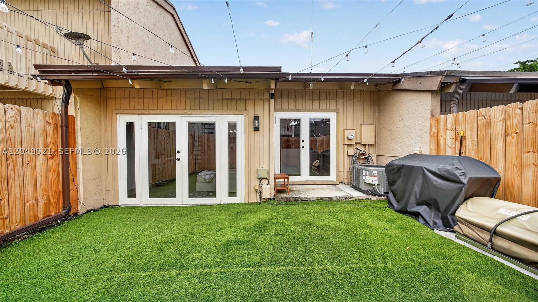 ARROWHEAD GOLF AND TENNIS - Residential