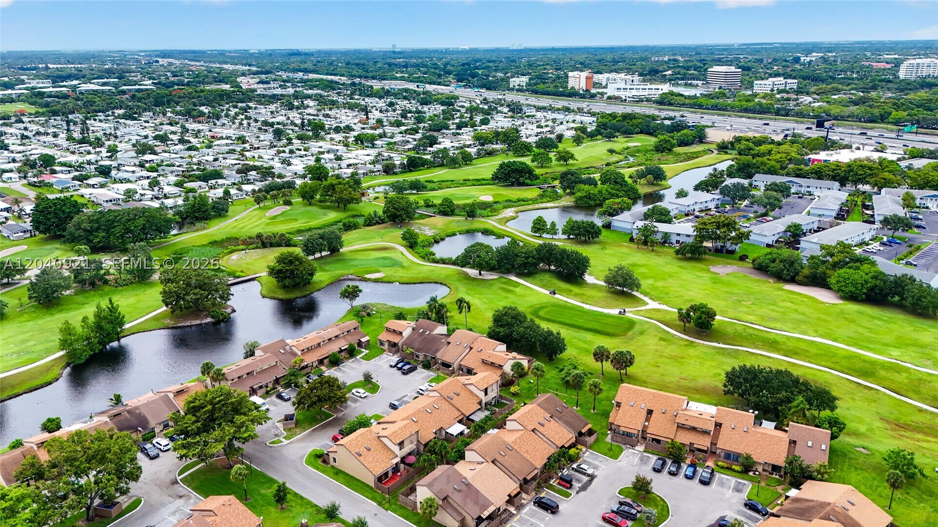 ARROWHEAD GOLF AND TENNIS - Residential