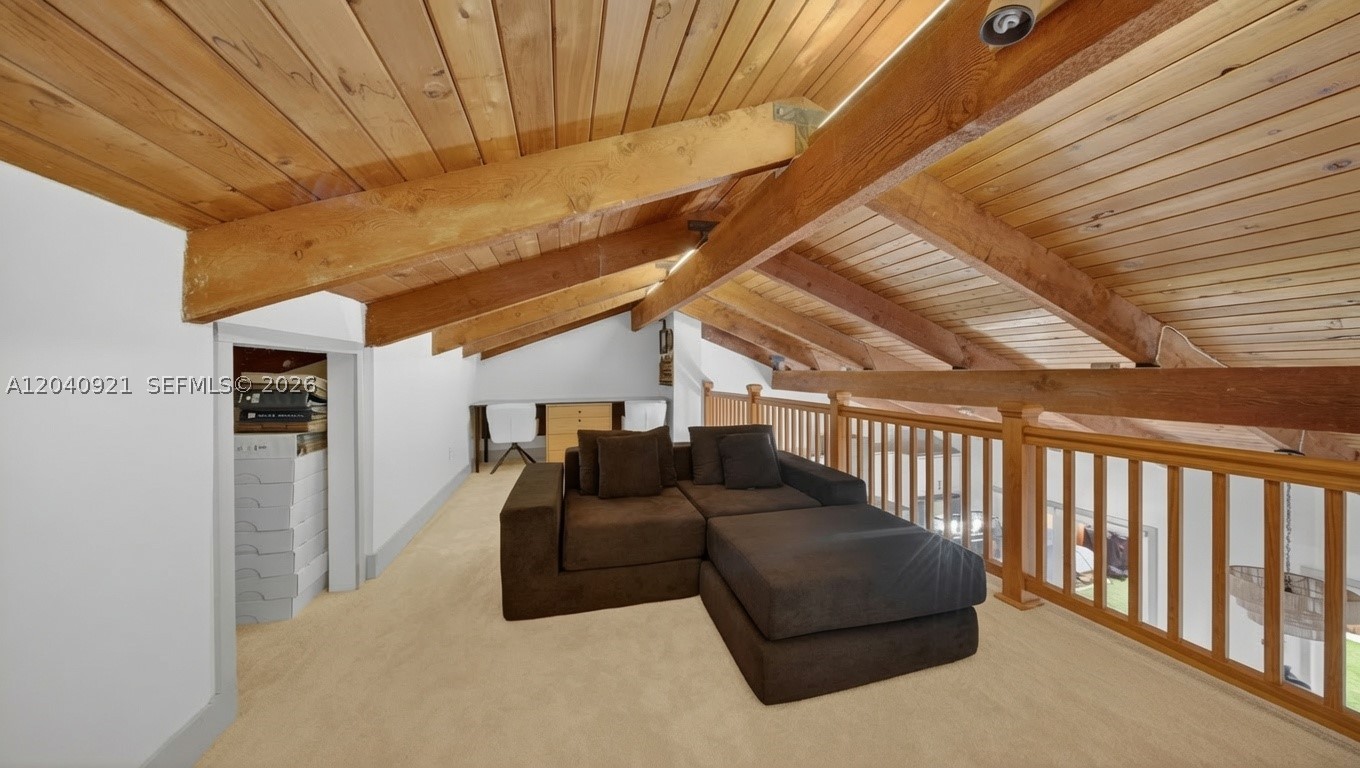 ARROWHEAD GOLF AND TENNIS - Residential