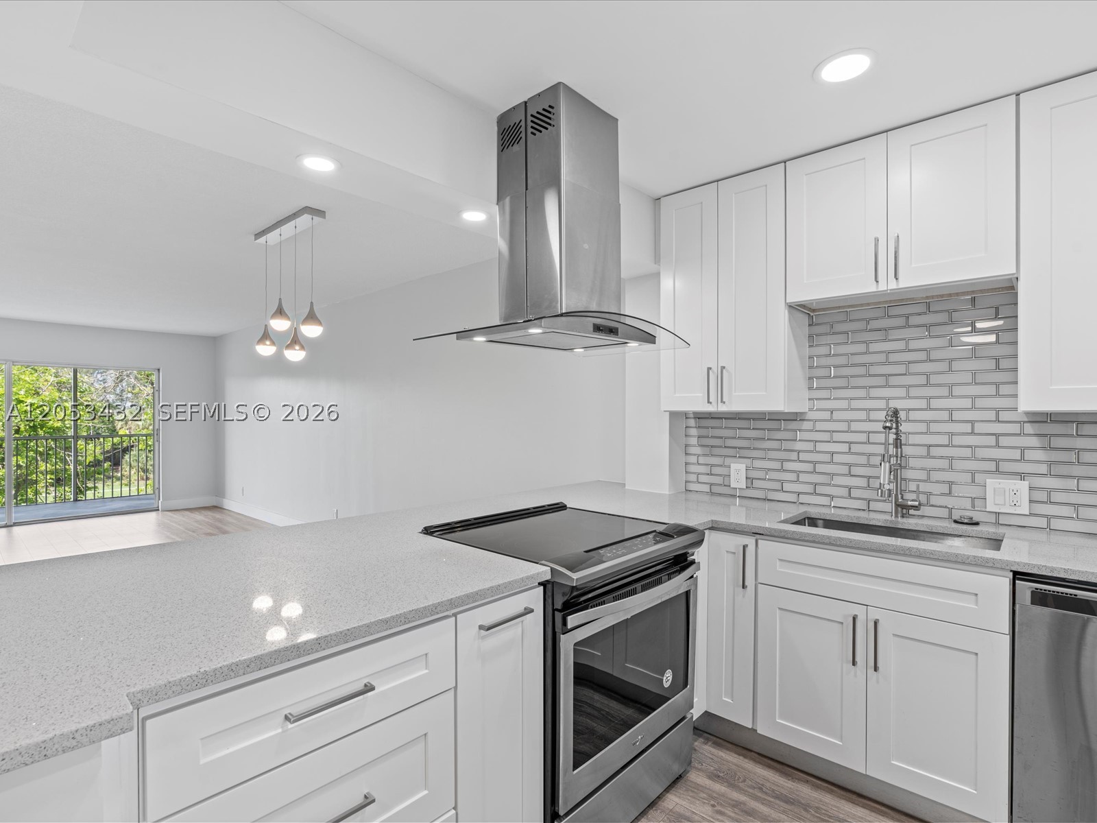 NO 10 PALM-AIRE COUNTRY C - Residential