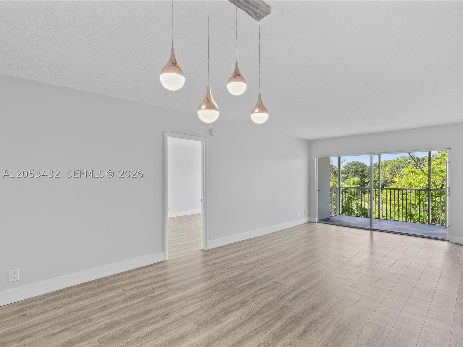 NO 10 PALM-AIRE COUNTRY C - Residential
